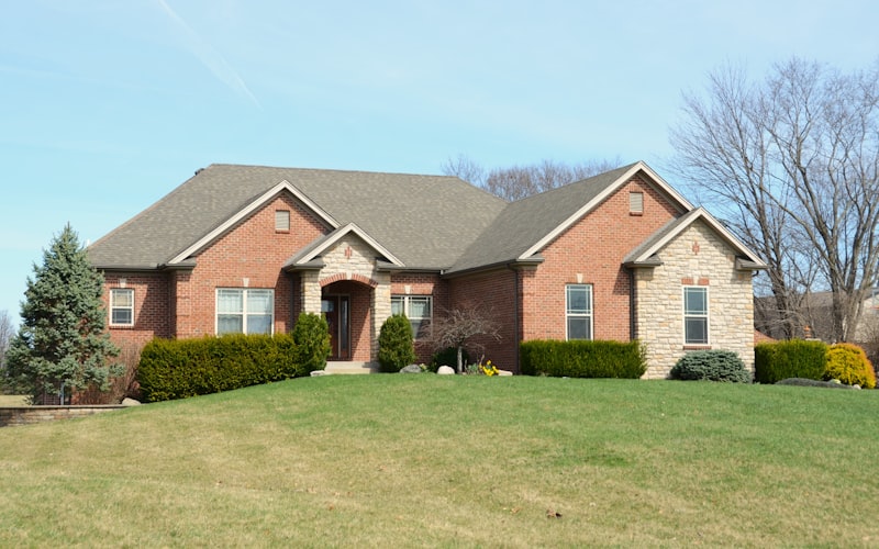 Well-kept residential home in Charlotte NC neighborhood